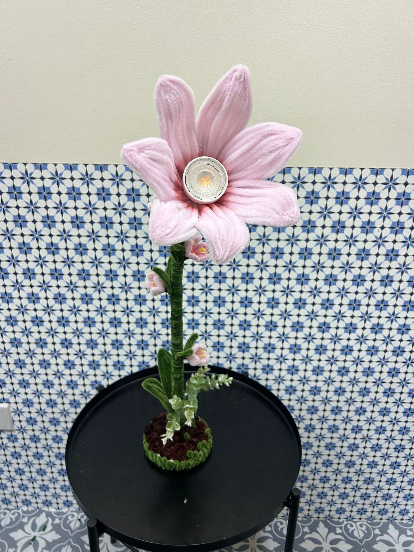 Blooming floral lamps (handmade designs)